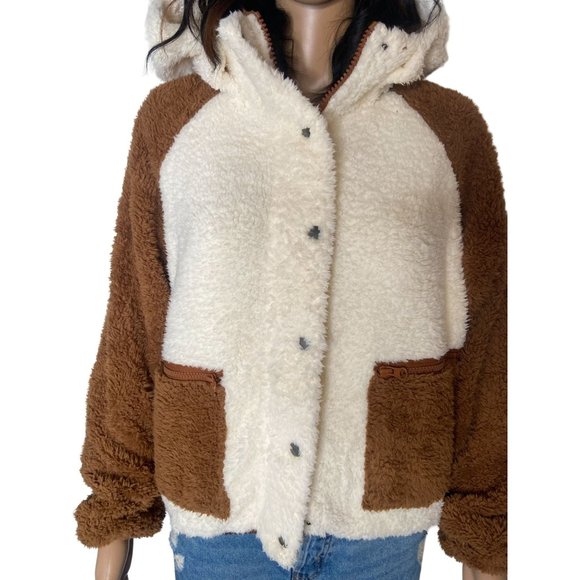 Revolve x Plush Sherpa Jacket with Removable Hood Zippered Pockets - Picture 5 of 8